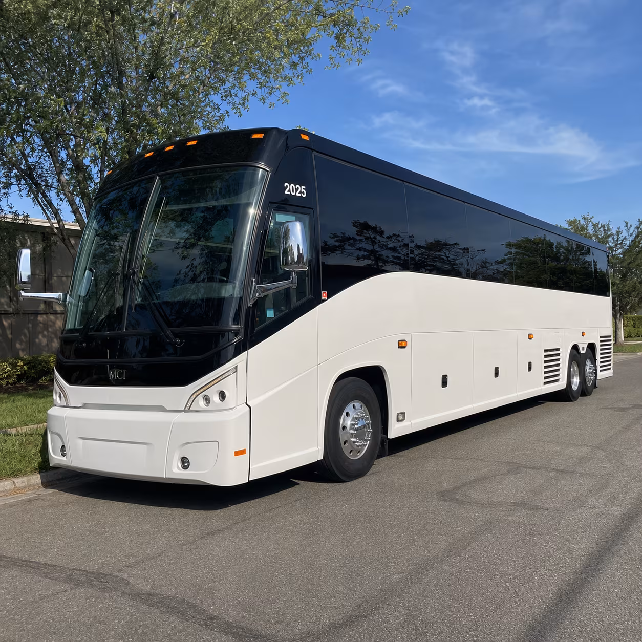 dfw is enormous one bus keeps your group from getting separated