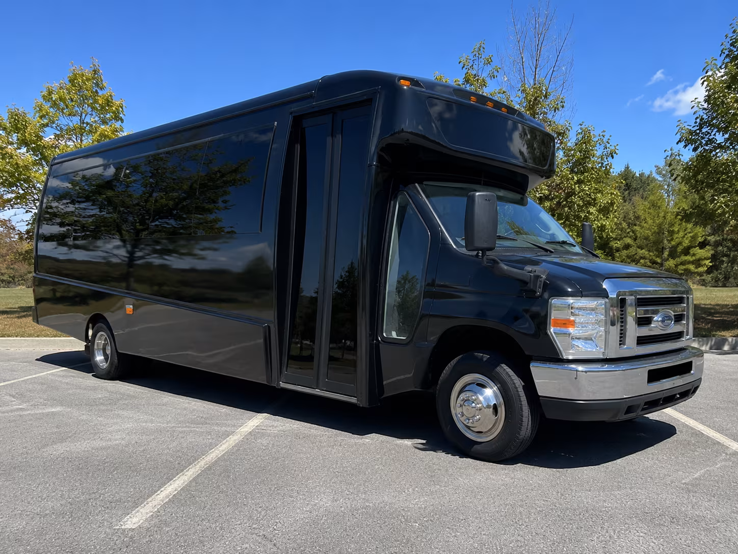 grapevine book military and government shuttles to and from grapevine