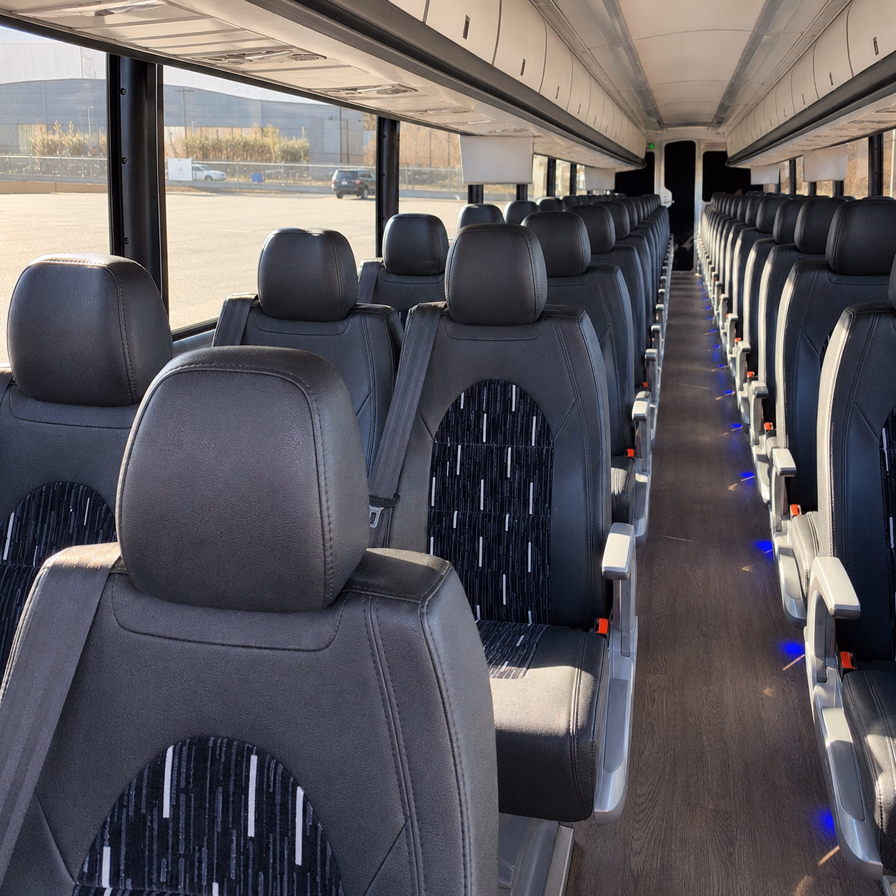 kellercharterbuscompany com makes it possible to turn a billy bob s night into a full stockyards experience