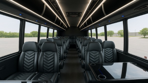 fort worth 28 passenger minibus